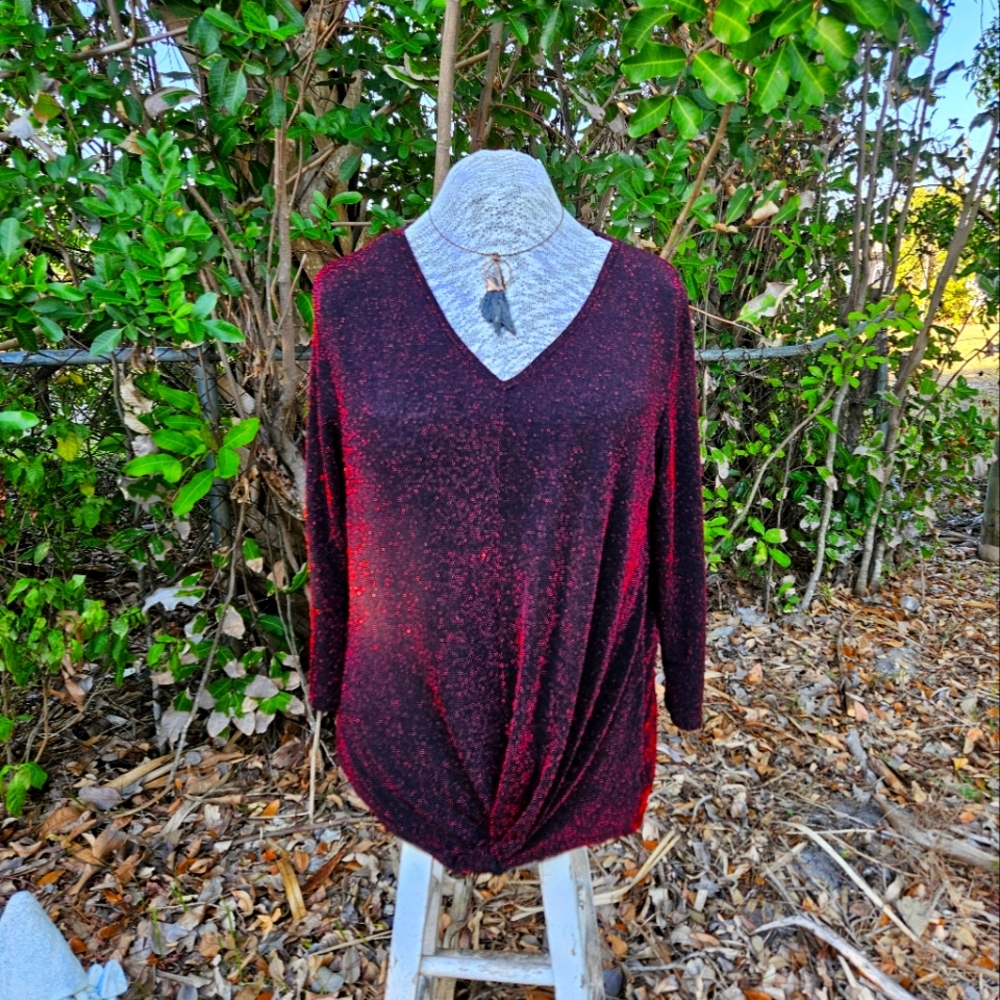 Black and Red Sparkly High-low Slinky Flouncy Witchy Vamp Glitter Blouse 1X